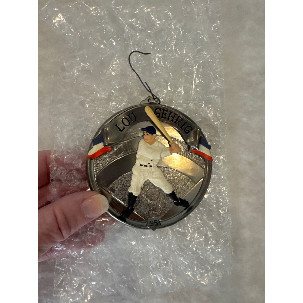 Lou‎ Gehrig Ornament 1995 Baseball Hall of Fame New York Yankees Collectible